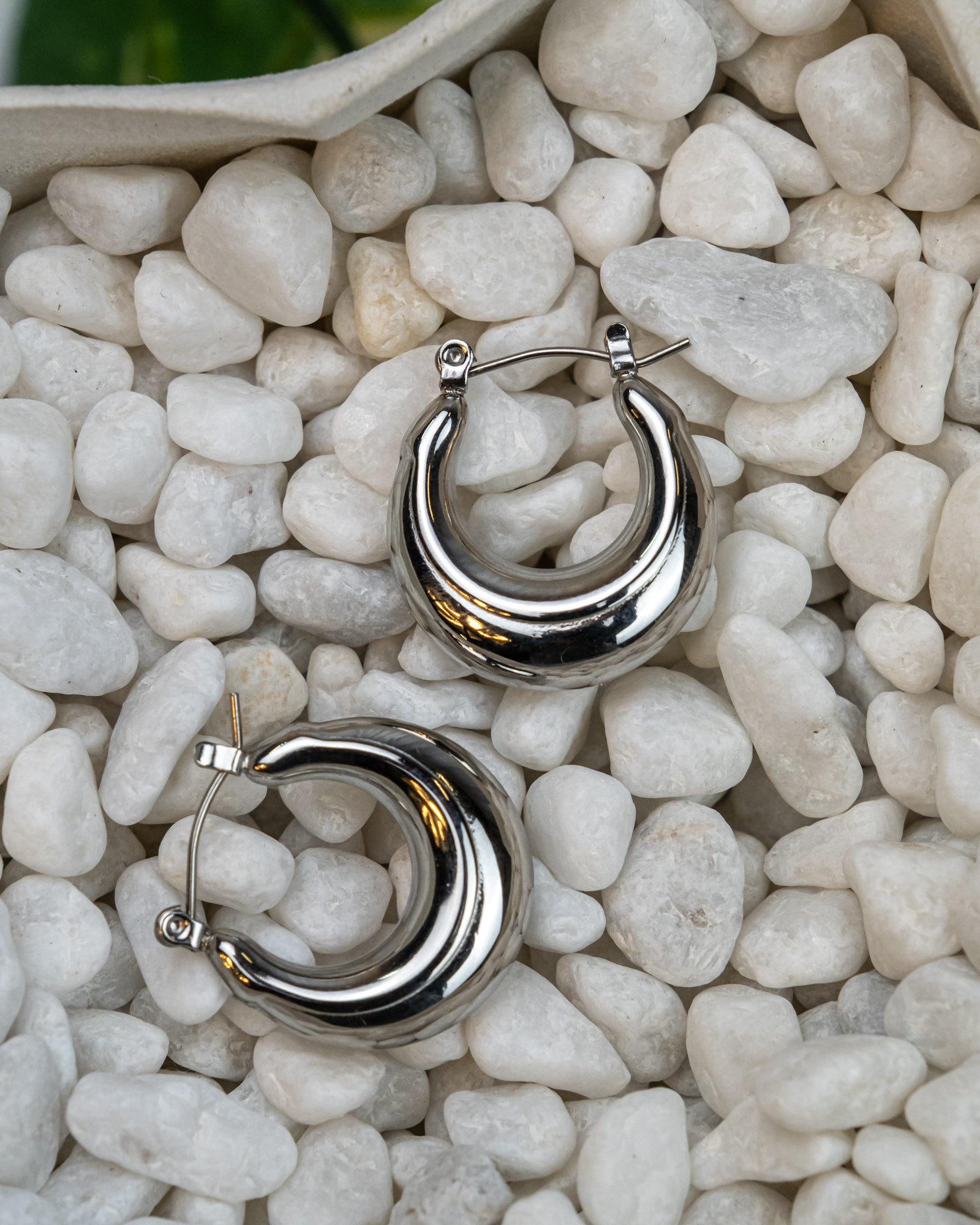 Amanda Chunky Hoop Earrings