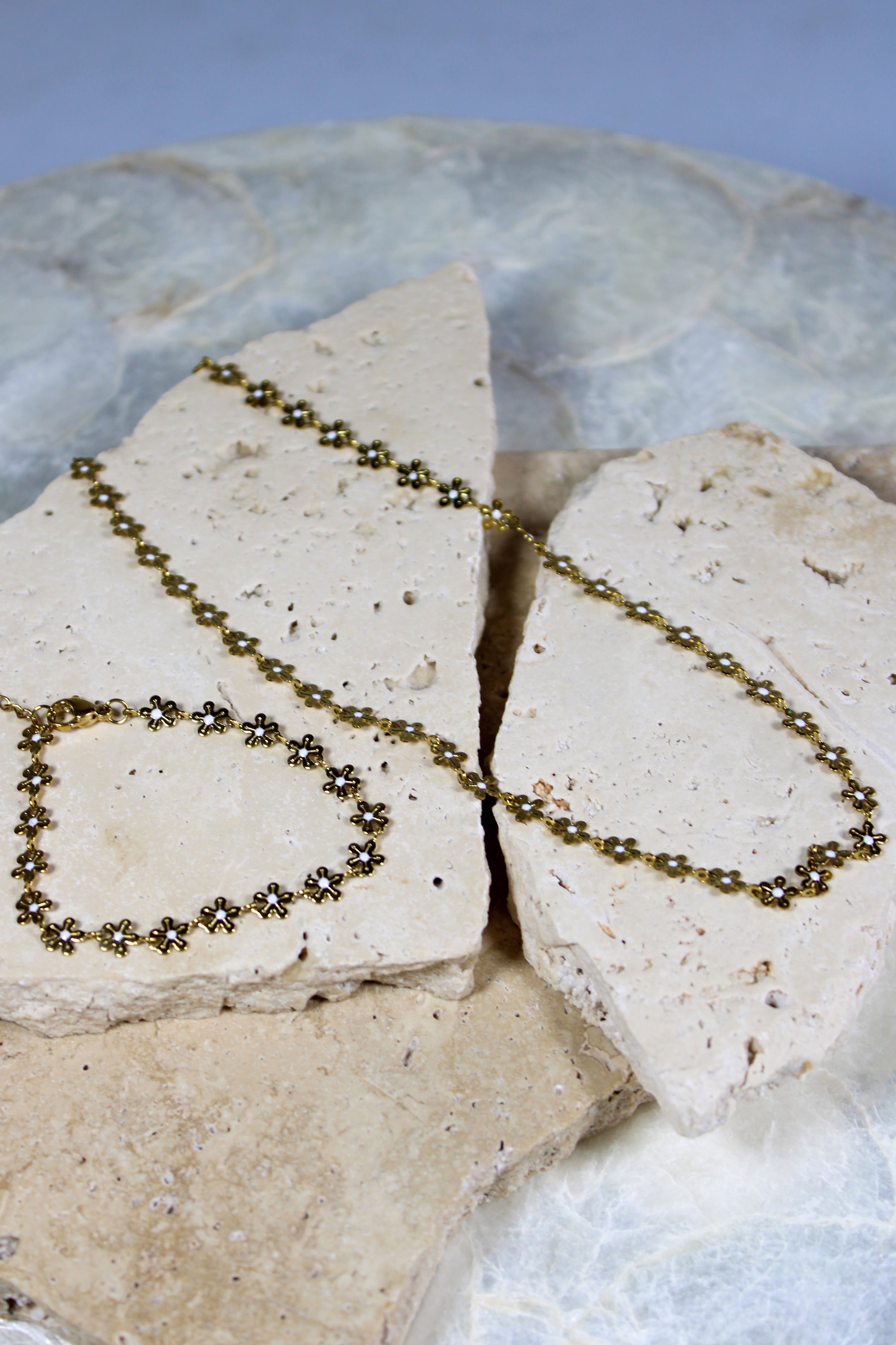 Anneliese Flower Necklace