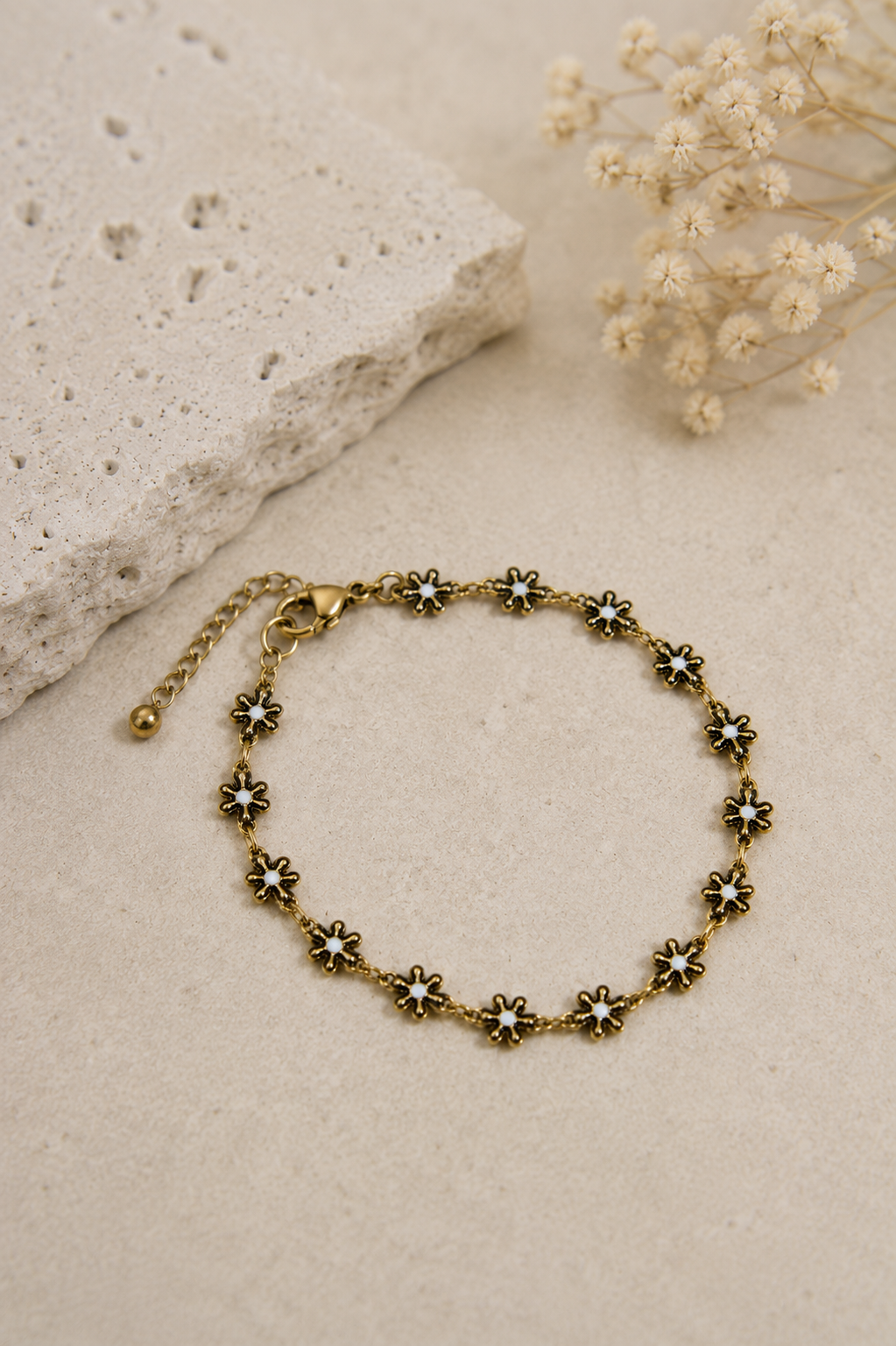 Aikaterini Flower Bracelet