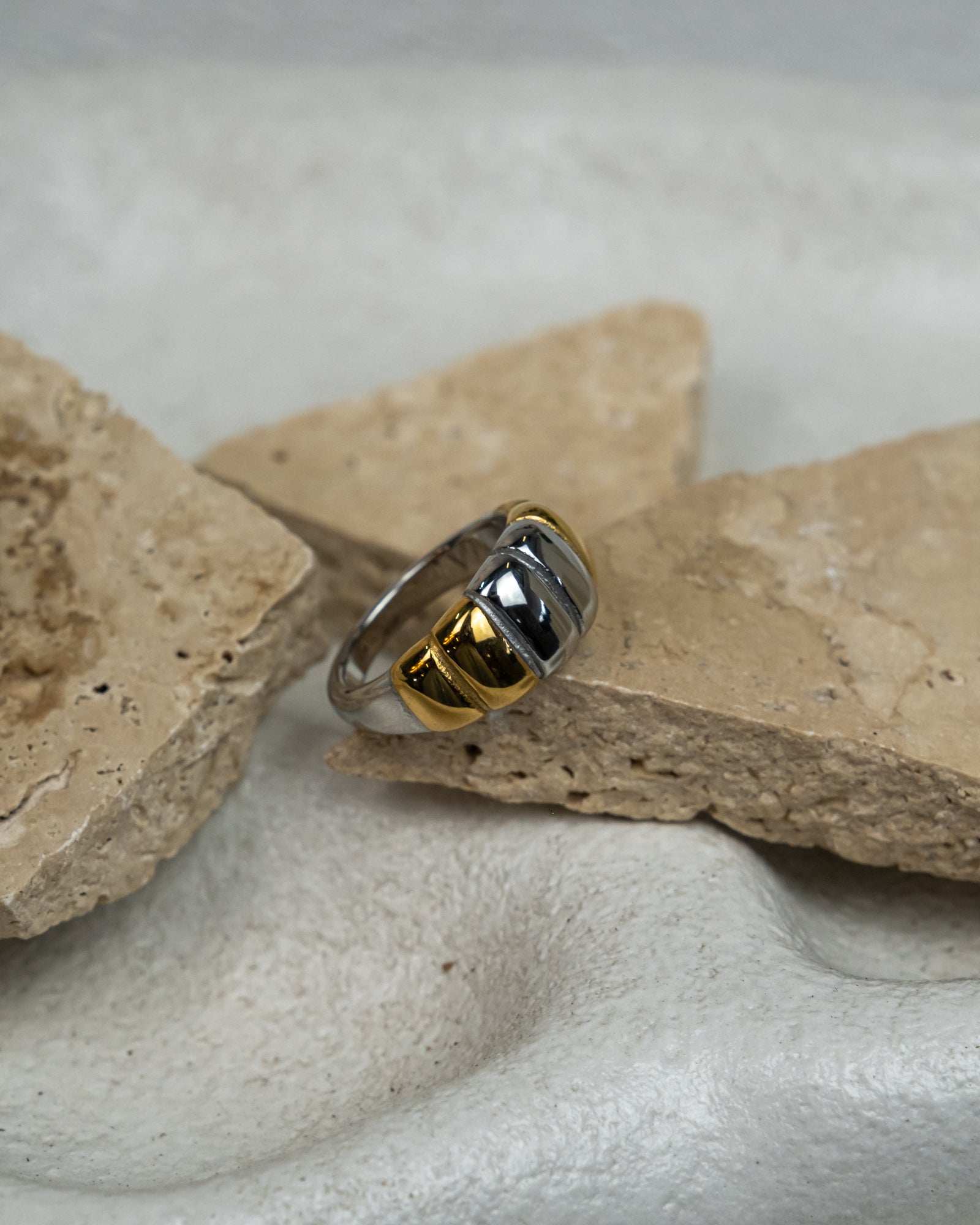 Eula Ring