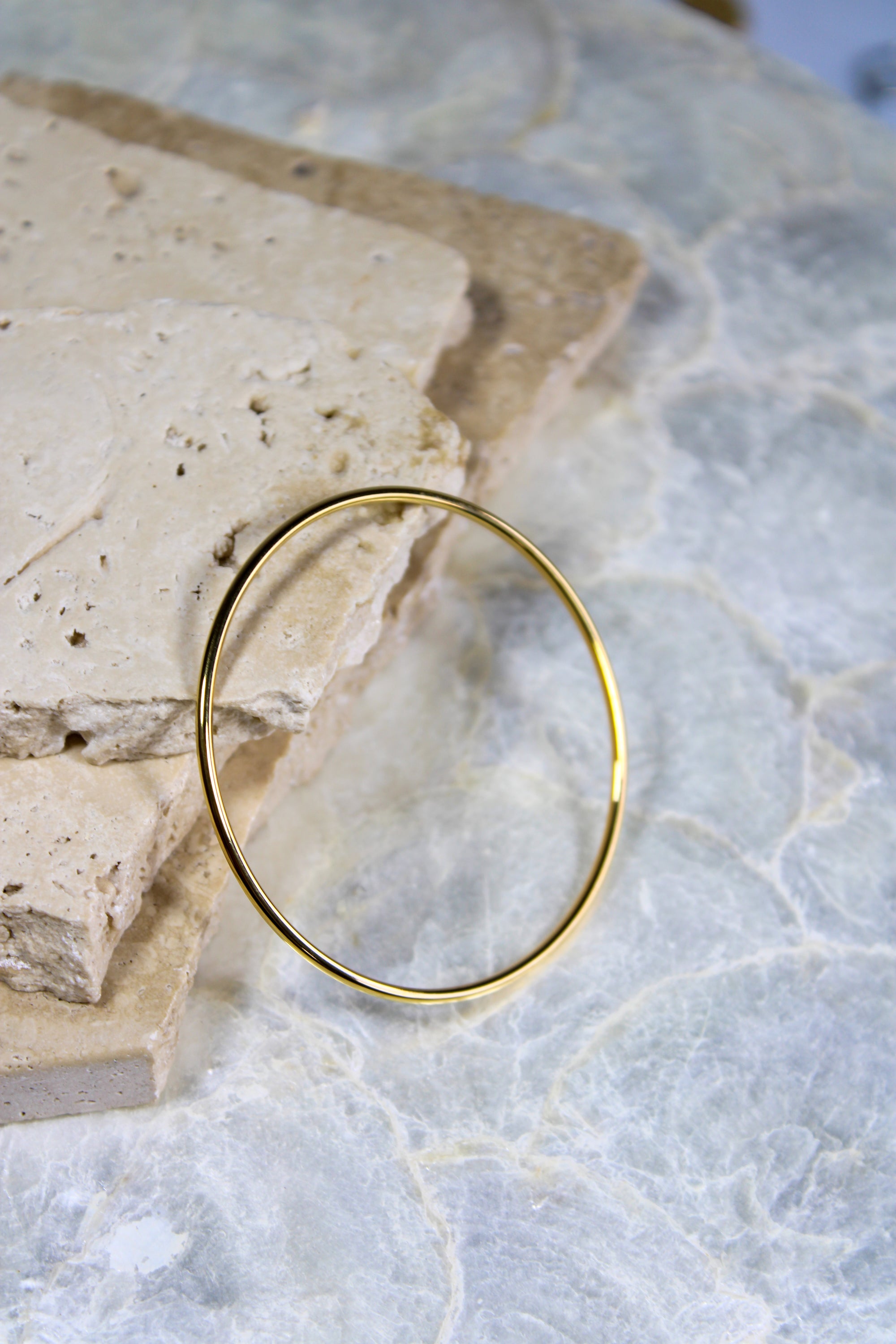 Gunta Minimalist Bangle