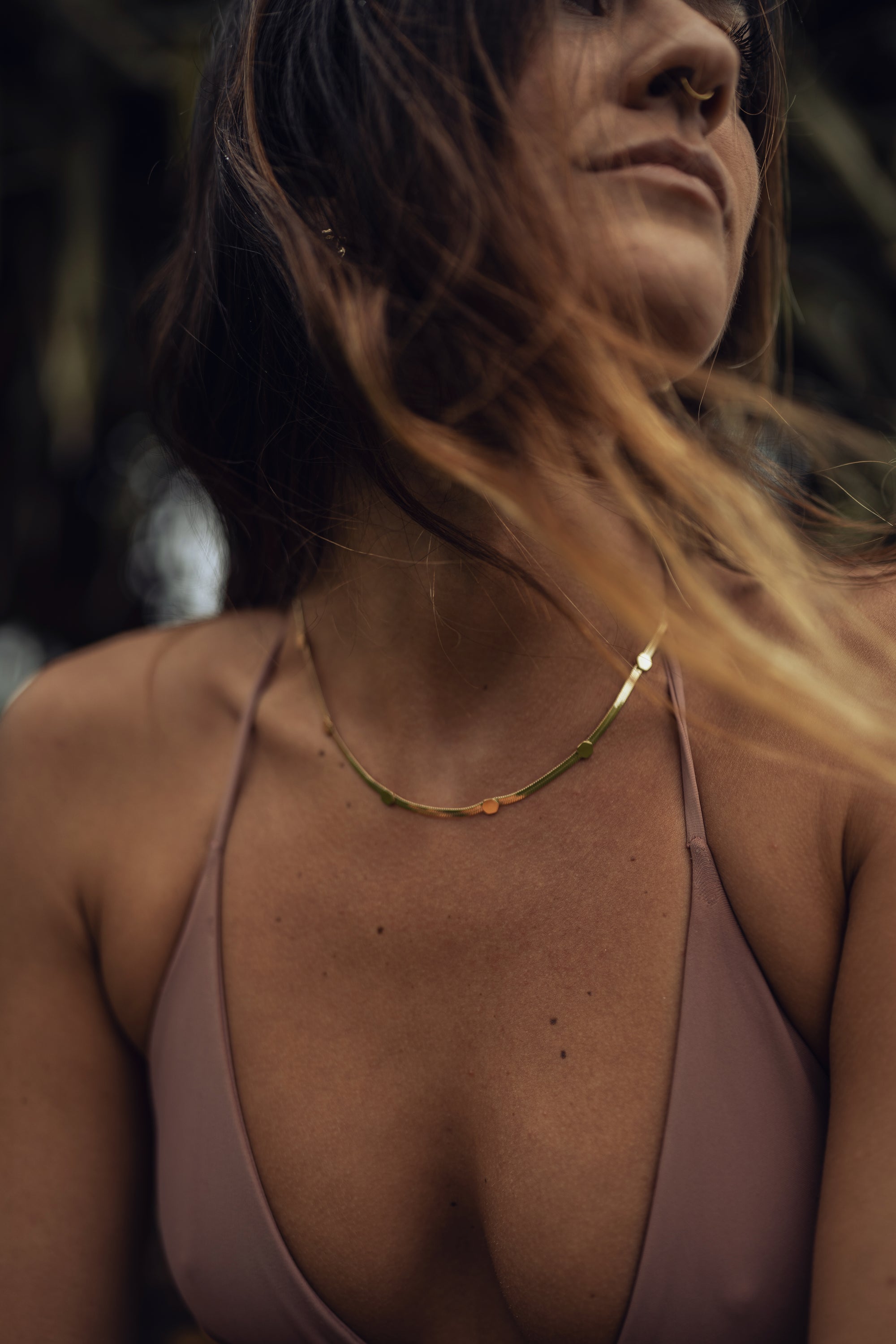 Model wearing  Laia Gold Circles Necklace